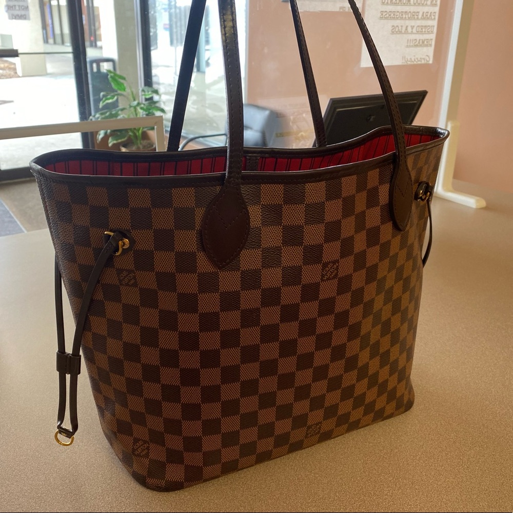 Louis Vuitton Neverfull Authentic